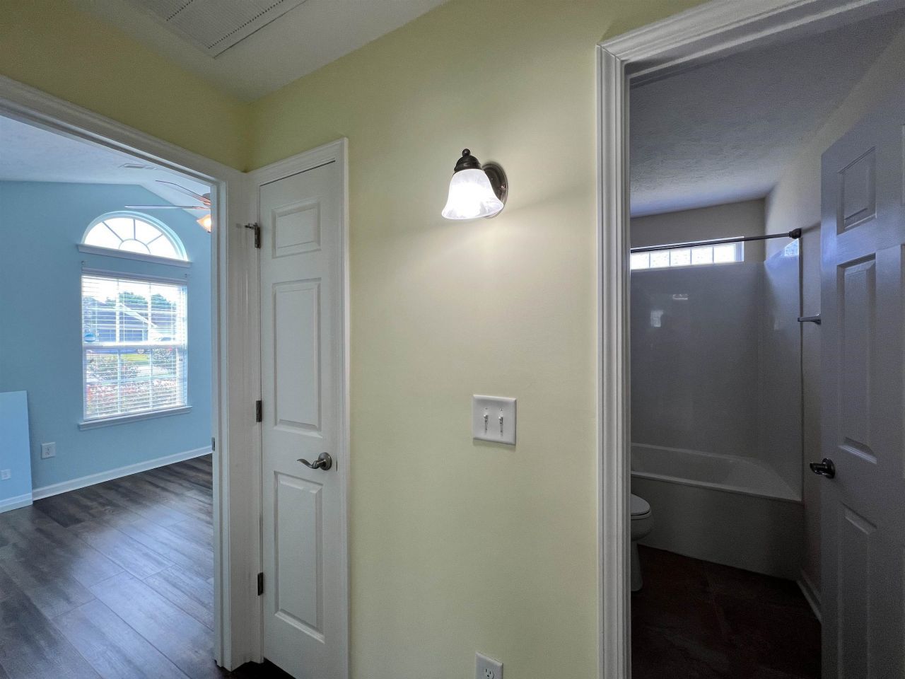 187 Heath Dr. Photo 8