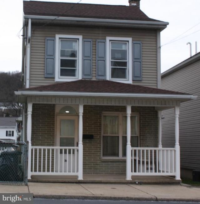 36 CHESTNUT STREET, CRESSONA, PA 17929