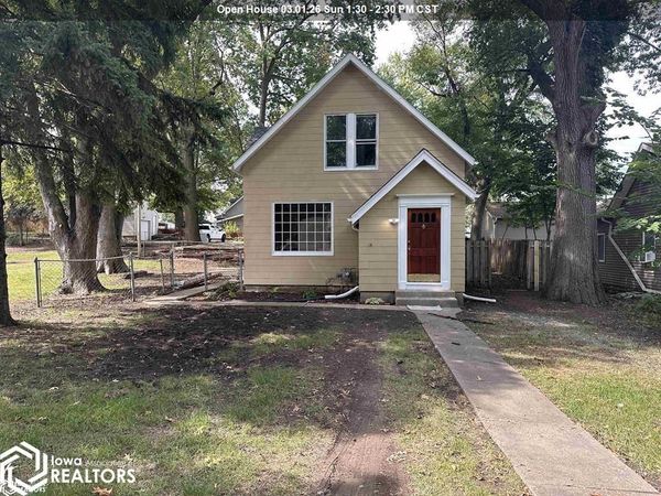 515 S Starr Avenue, Burlington, IA 52601