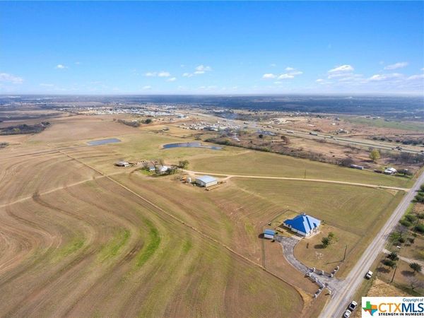 335 & 725 Pioneer Road, Seguin, TX 78155