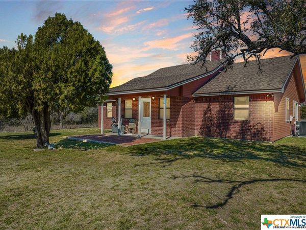 7402 CR 137, Gatesville, TX 76528