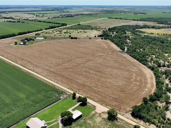 1172 CR 133, Burlington, TX 76519