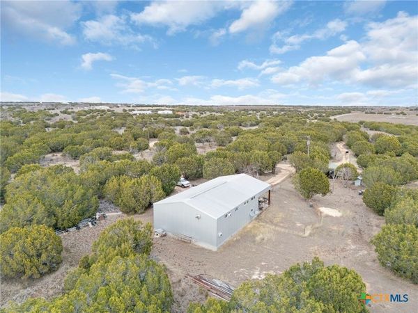 3250 County Road 202, Burnet, TX 78611