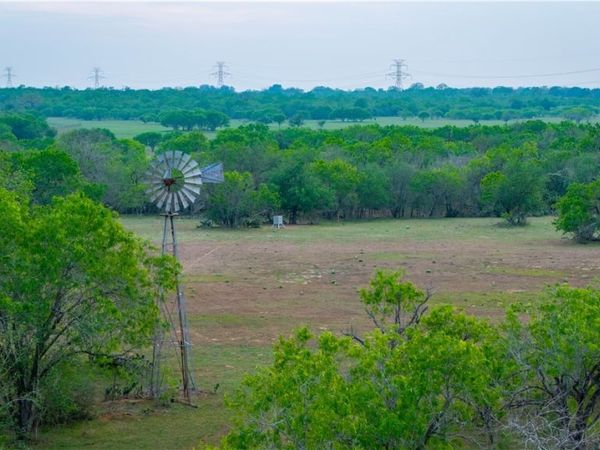 TBD County Road 404, Floresville, TX 78114