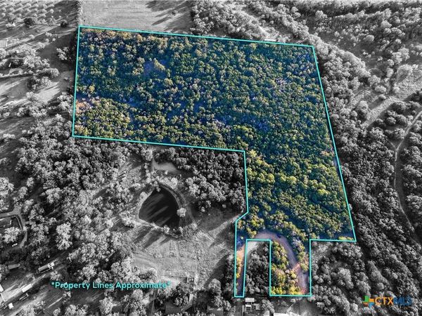 126 Cottonwood Drive, Gatesville, TX 76528