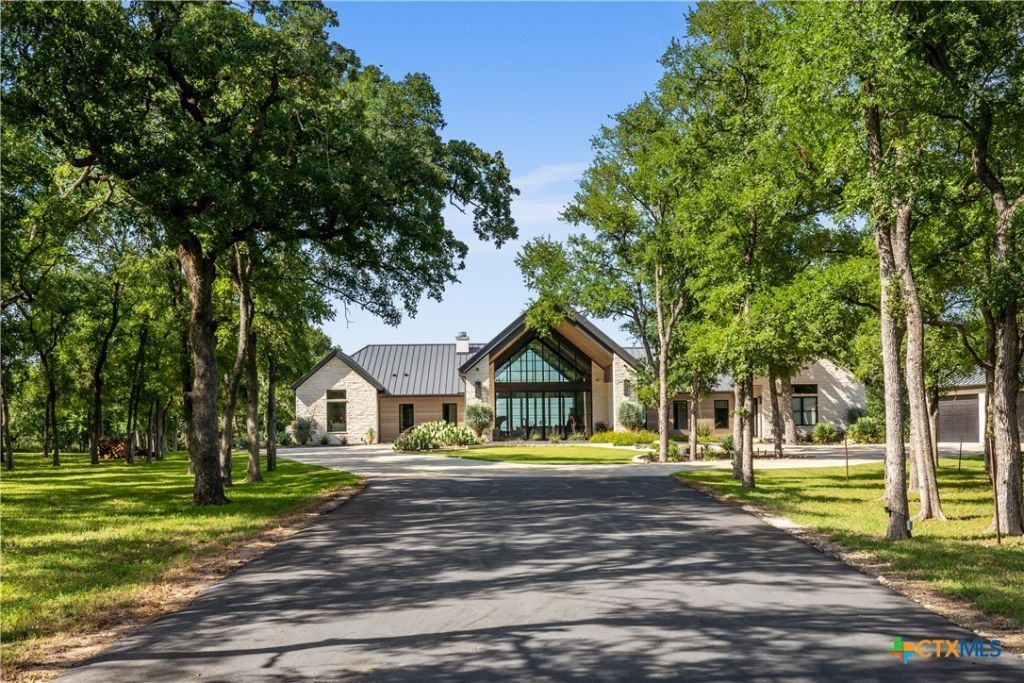19102 Post Oak Road, Bartlett, TX 76511 Main Photo