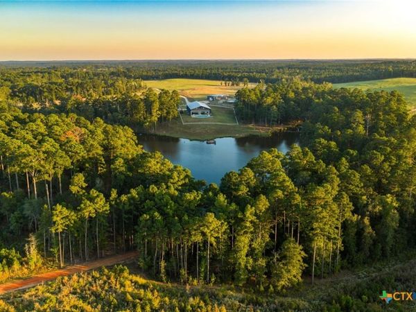 10326 CR 3112 N , Kilgore, TX 75662