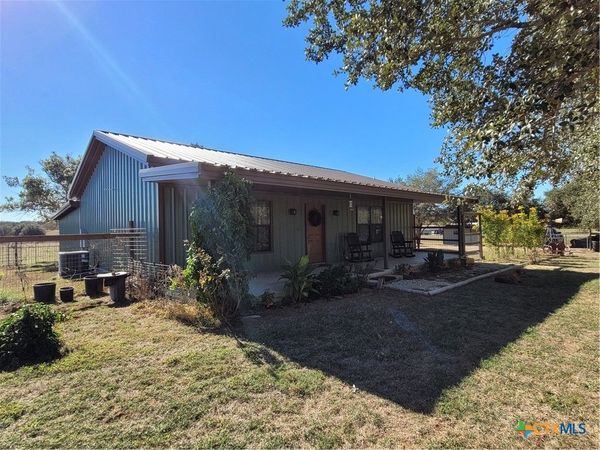 226 Fm 1107, Stockdale, TX 78160