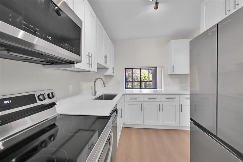 8411 Forest Hills Drive, Unit 206, Coral Springs, FL 33065 Photo