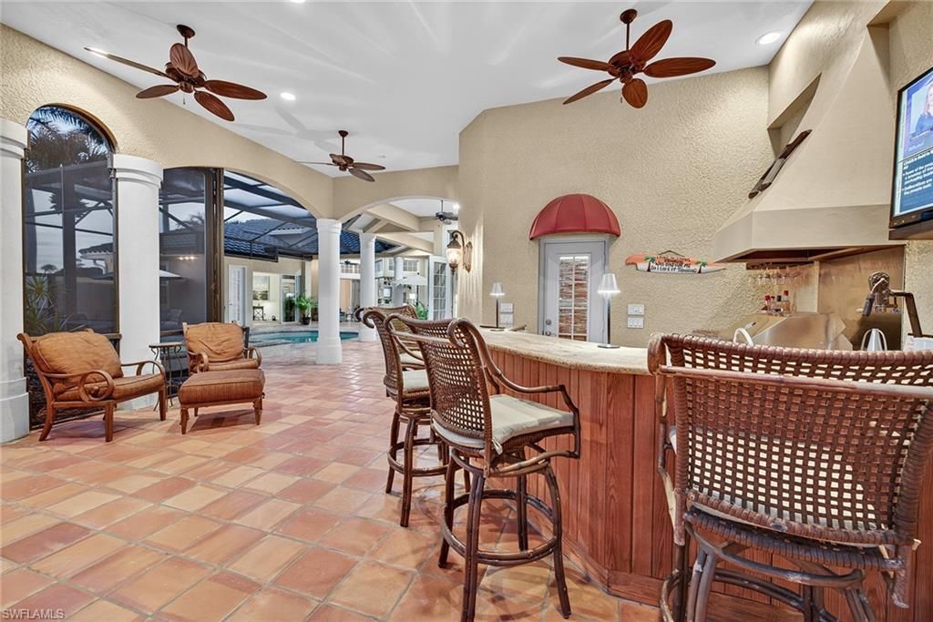 556 Eagle Creek Dr, Naples, FL 34113 Photo