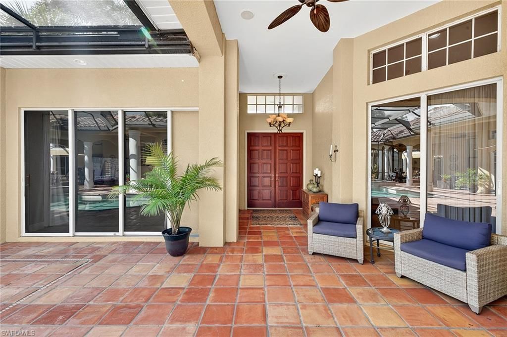 556 Eagle Creek Dr, Naples, FL 34113 Photo