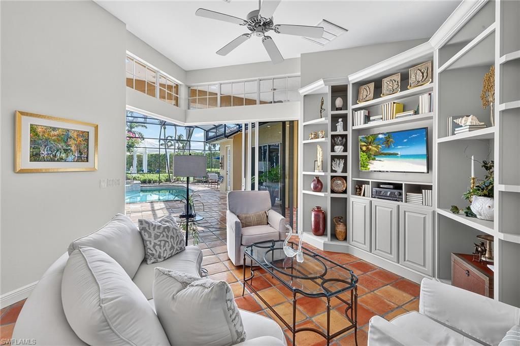 556 Eagle Creek Dr, Naples, FL 34113 Photo