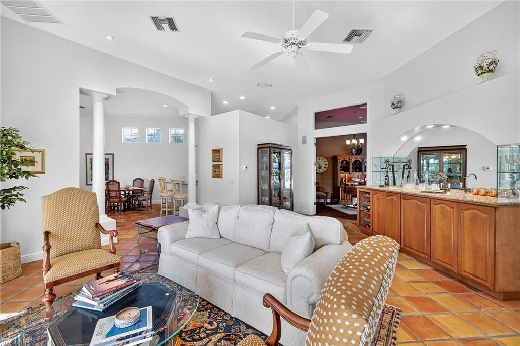 556 Eagle Creek Dr, Naples, FL 34113 Photo