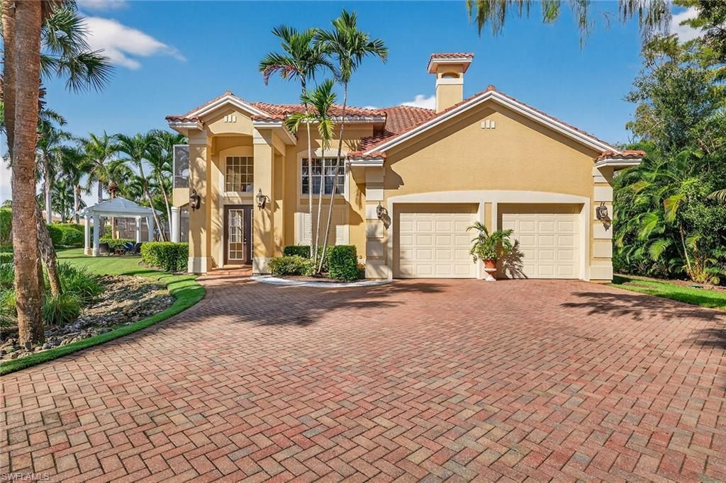 556 Eagle Creek Dr, Naples, FL 34113 Photo
