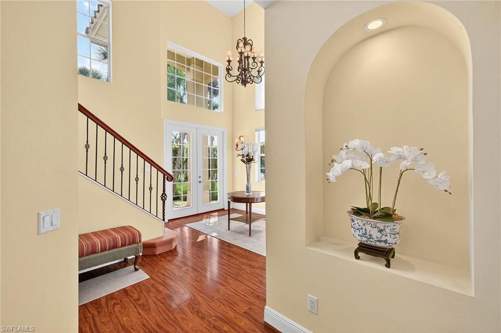 556 Eagle Creek Dr, Naples, FL 34113 Photo