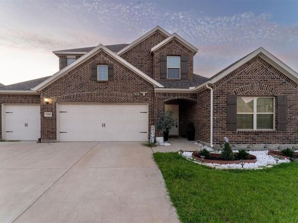 7105 Pampas Place, Venus, TX 76084