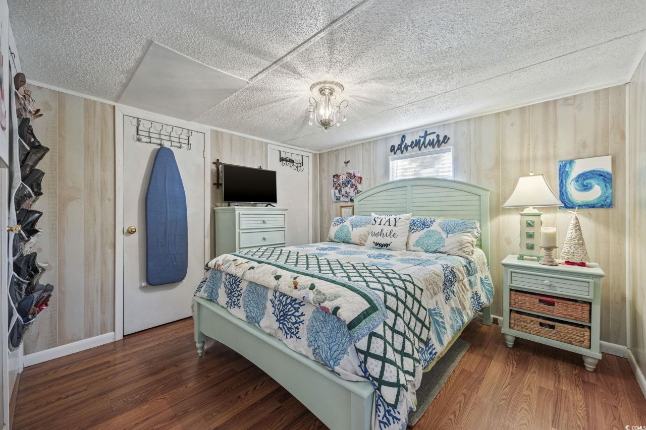 80 Princess Dr. Photo 11