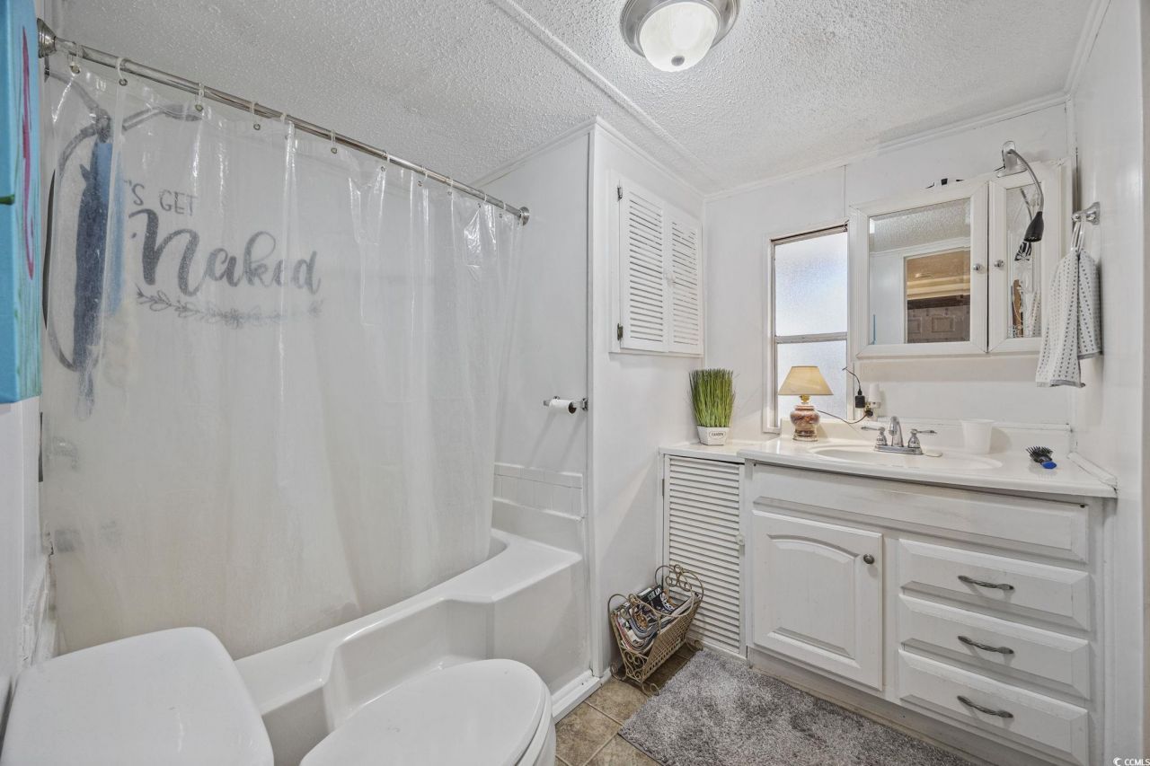 80 Princess Dr. Photo 13