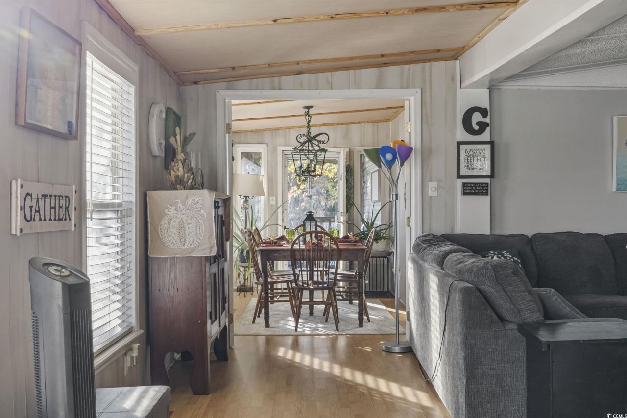 80 Princess Dr. Photo 19