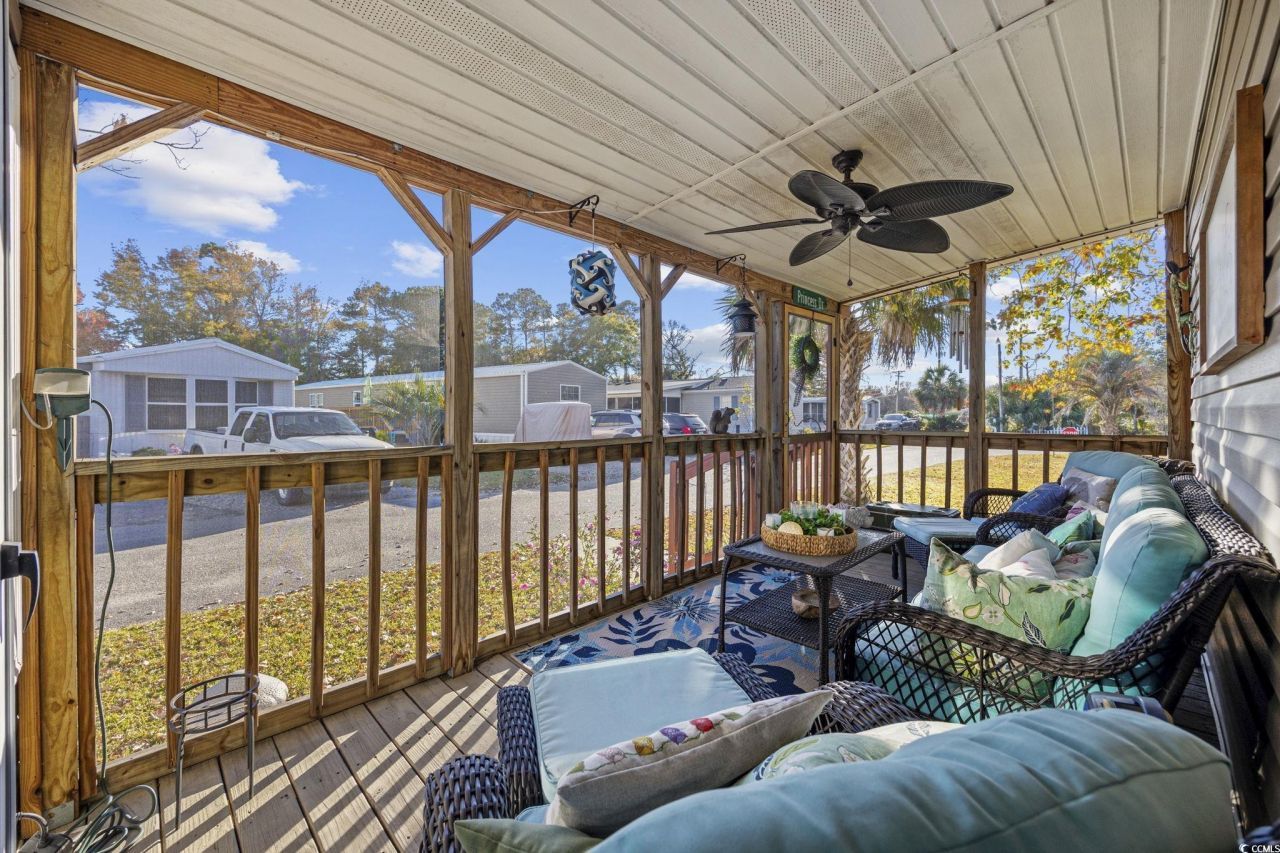 80 Princess Dr. Photo 21