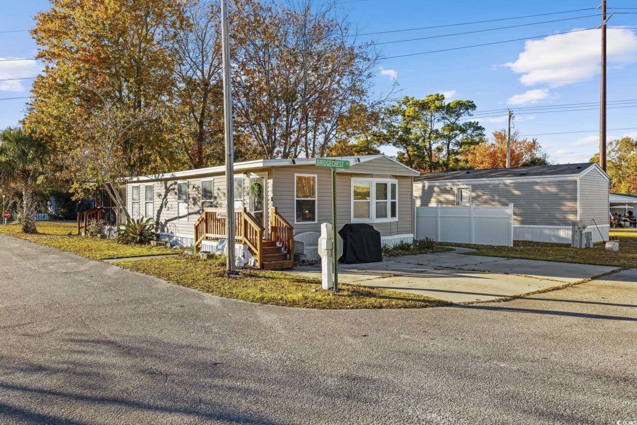 80 Princess Dr. Photo 24