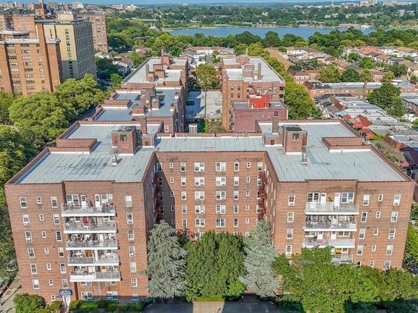 62-59 108, Unit 6E, Forest Hills, NY 11375