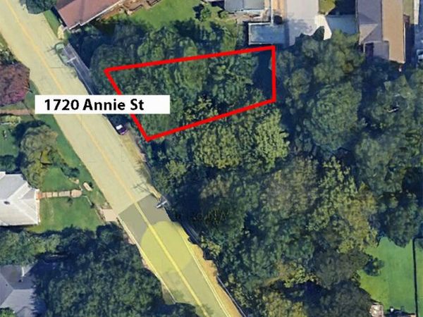 1720 Annie Street, Atlanta, GA 30318