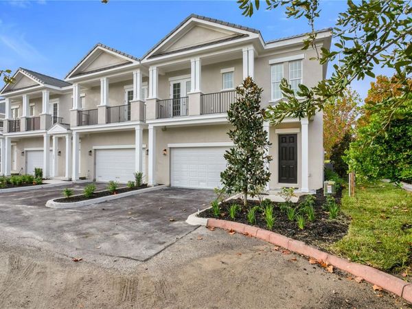 450 GILMAN PLACE N, ST PETERSBURG, FL 33716