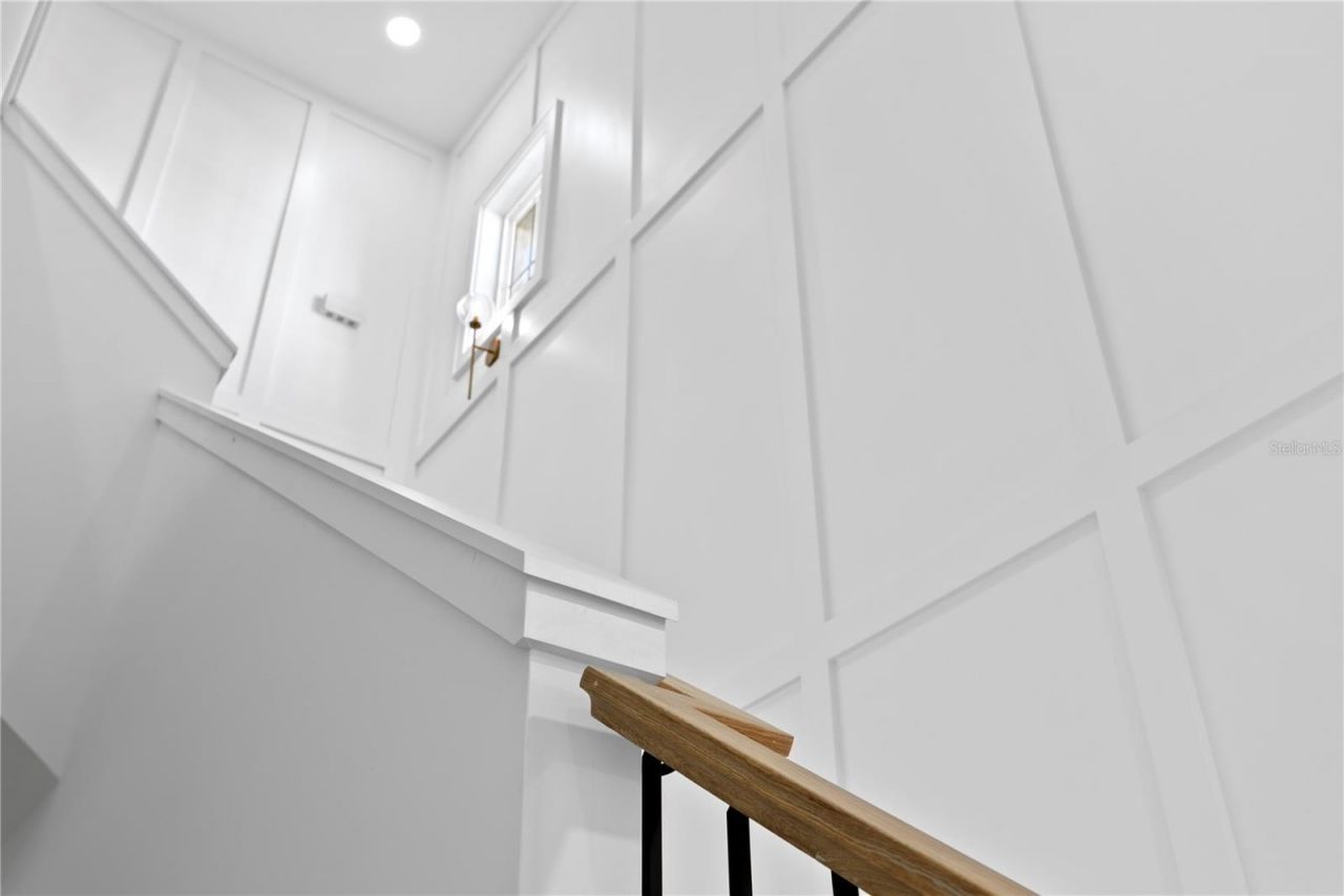 450 Gilman Place N, Saint Petersburg, FL 33716 Photo