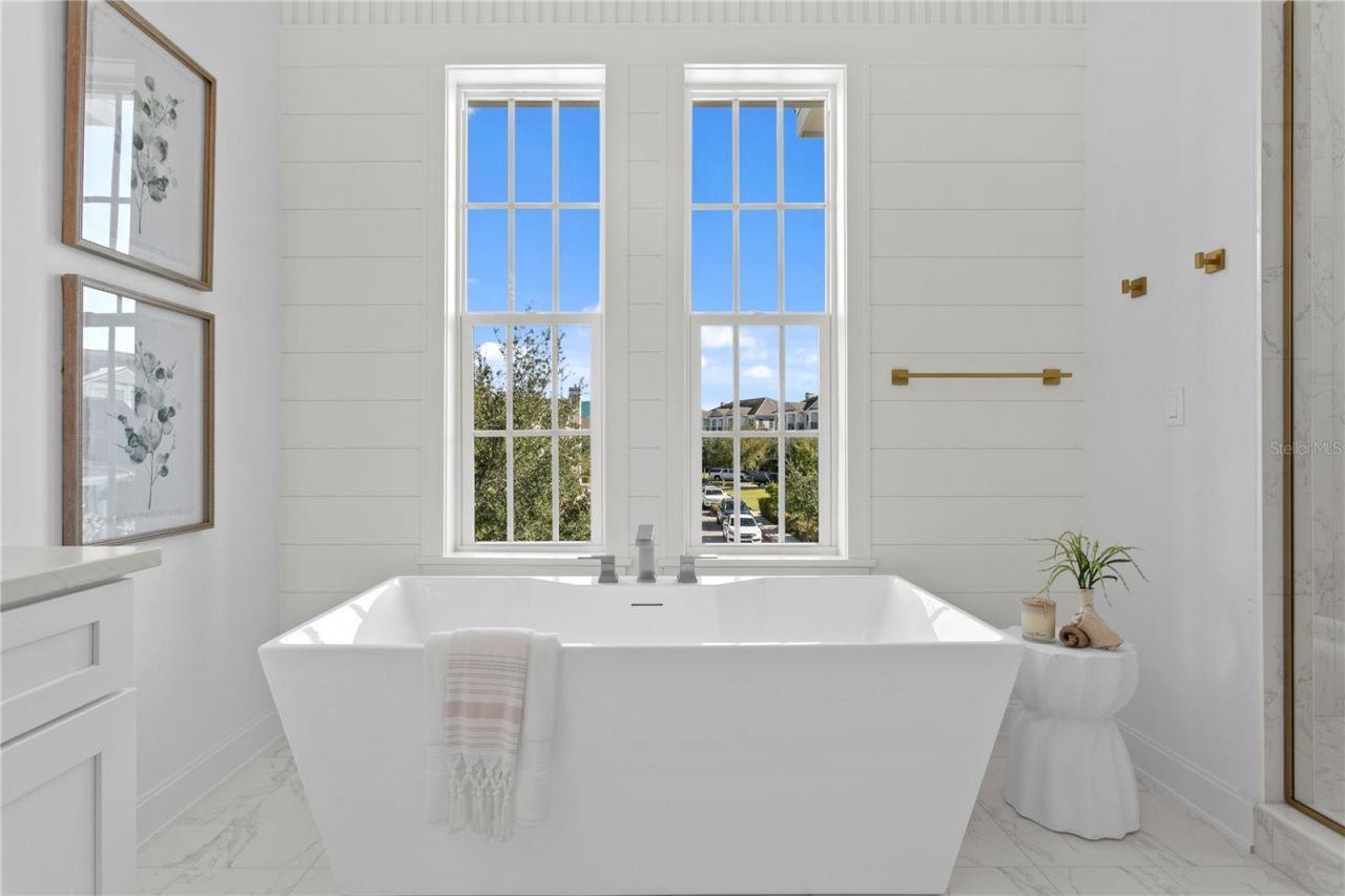 450 Gilman Place N, Saint Petersburg, FL 33716 Photo