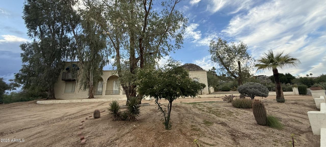 6618 N Hillside Drive, Paradise Valley, AZ 85253 Main Photo