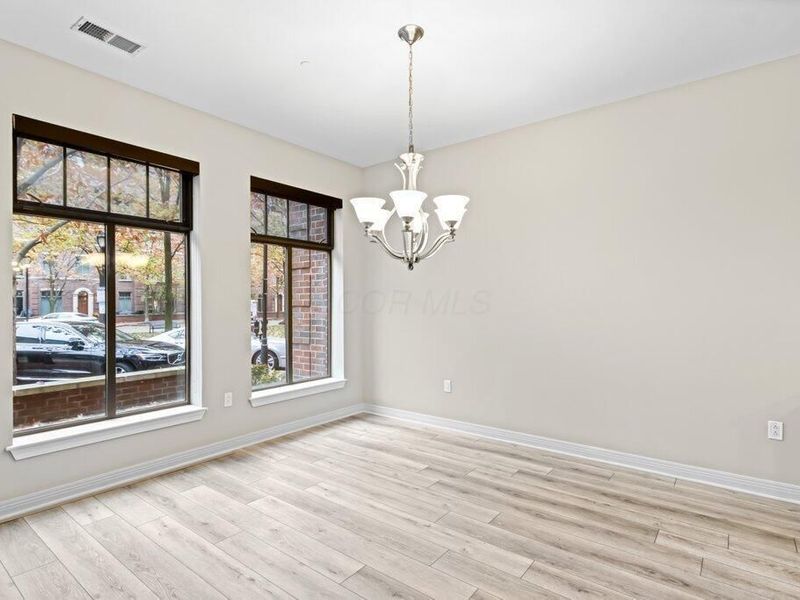 251 Daniel Burnham Square, Unit Unit #259, Columbus, OH 43215 Photo 16