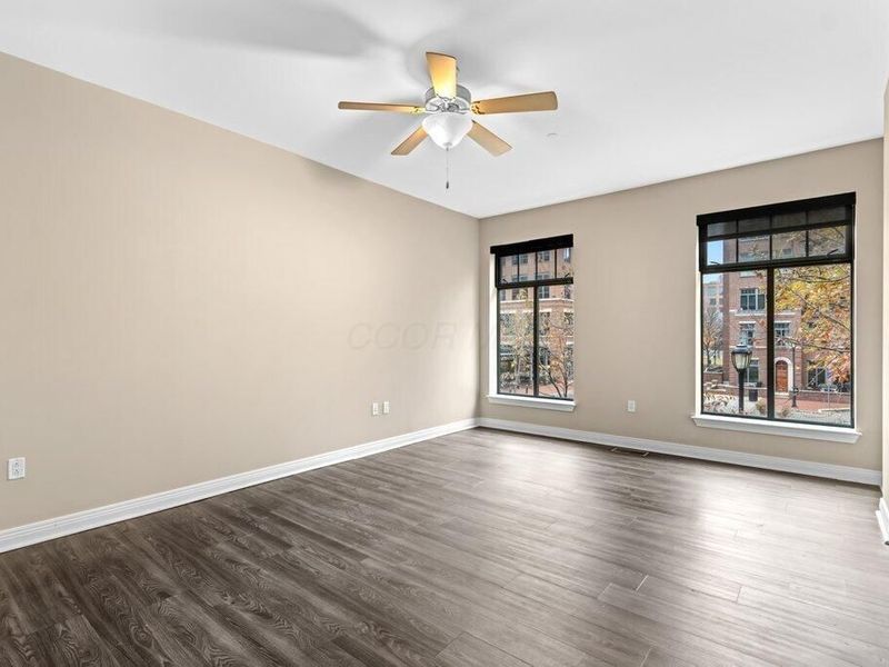 251 Daniel Burnham Square, Unit Unit #259, Columbus, OH 43215 Photo 22