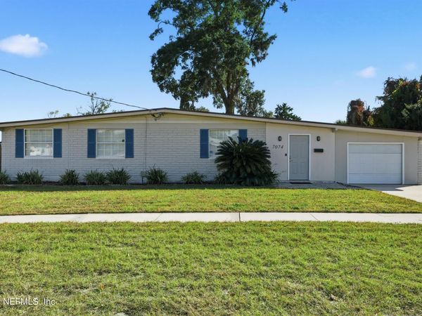 7074 BARKWOOD Drive, Jacksonville, FL 32277