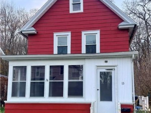 13 Burgess Street, Silver Creek, NY 14136
