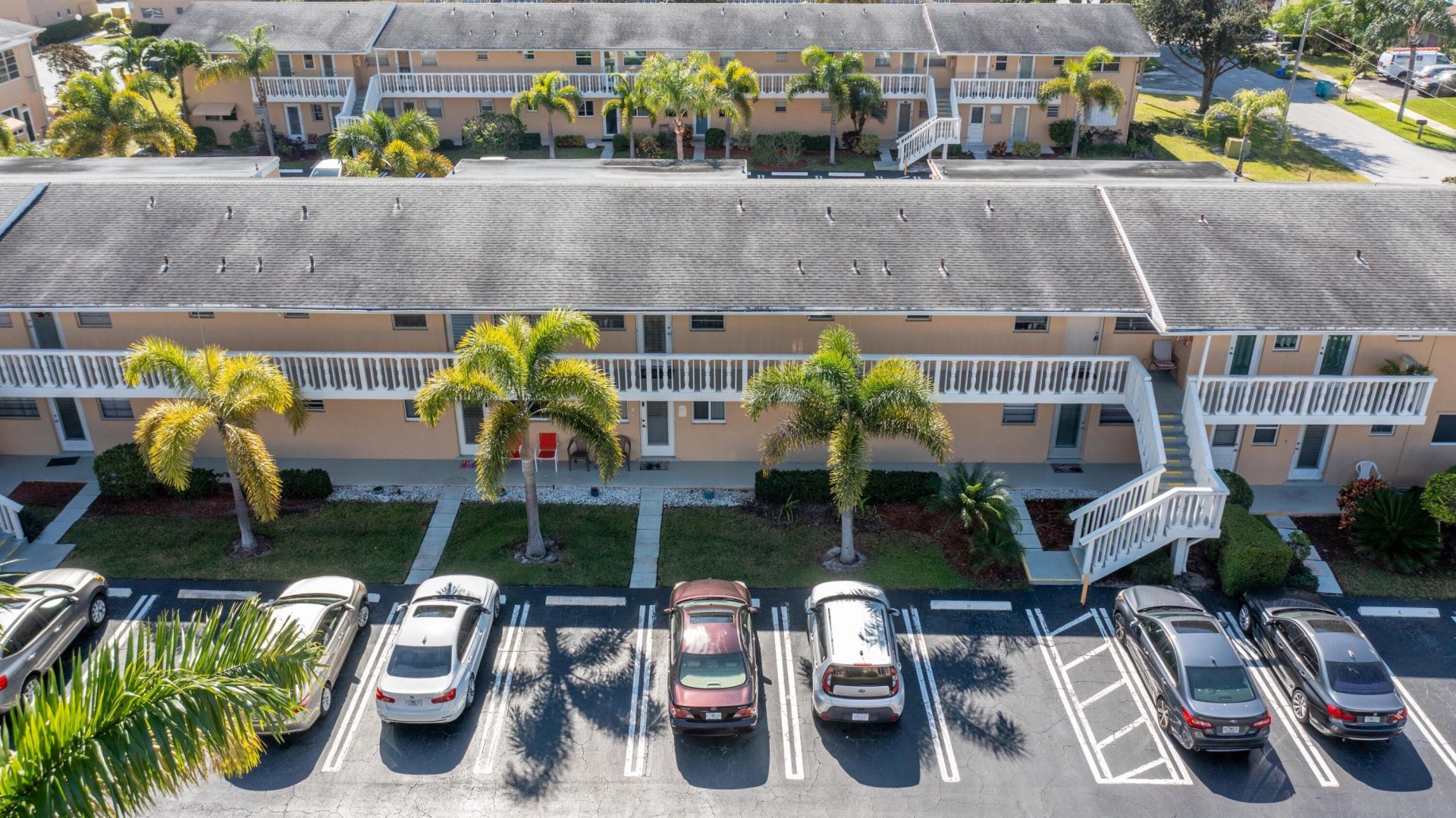 2164 NE 1st Way, Unit 105, Boynton Beach, FL 33435 Photo