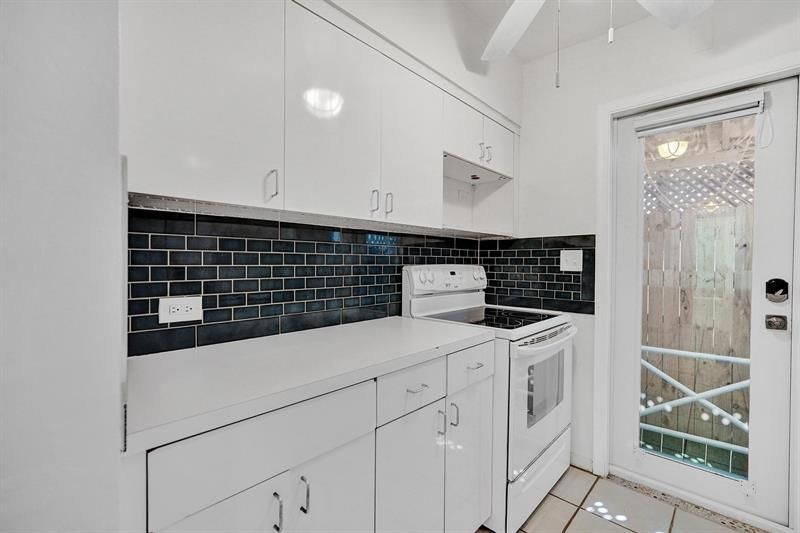 326 Madison Street, Unit 2, Hollywood, FL 33019 Photo