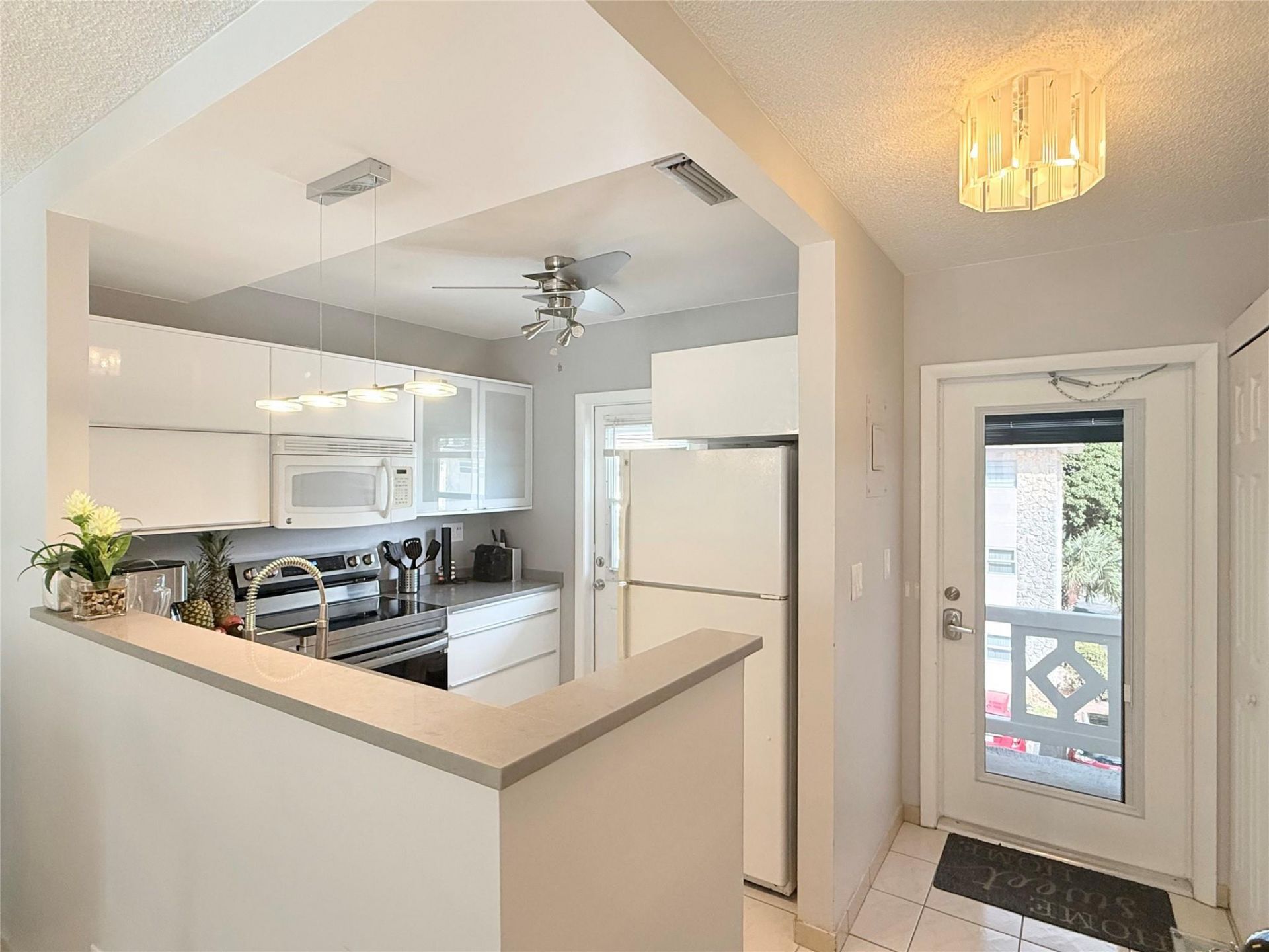 5171 W Oakland Park Boulevard, Unit 312, Lauderdale Lakes, FL 33313 Photo