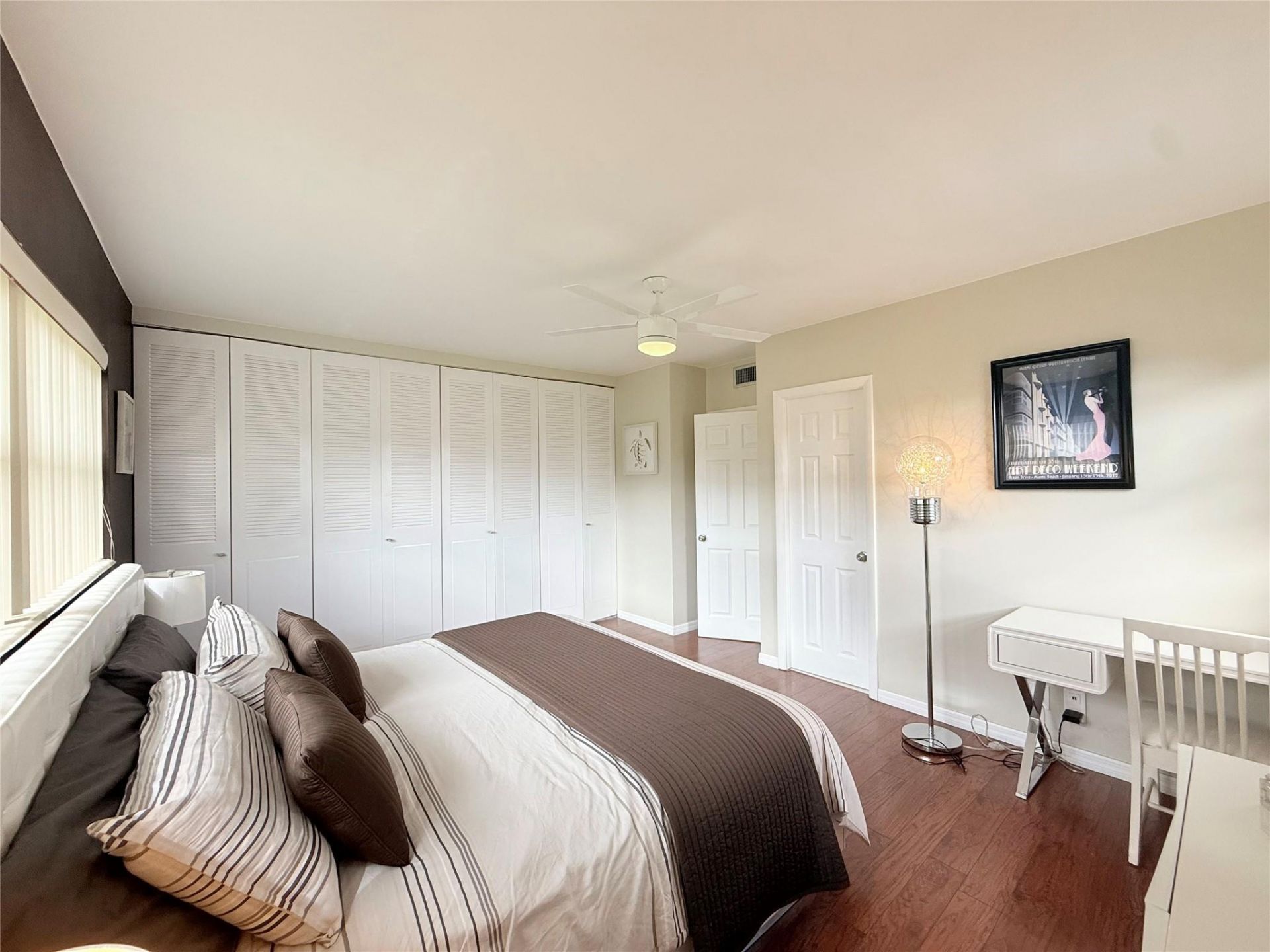 5171 W Oakland Park Boulevard, Unit 312, Lauderdale Lakes, FL 33313 Photo