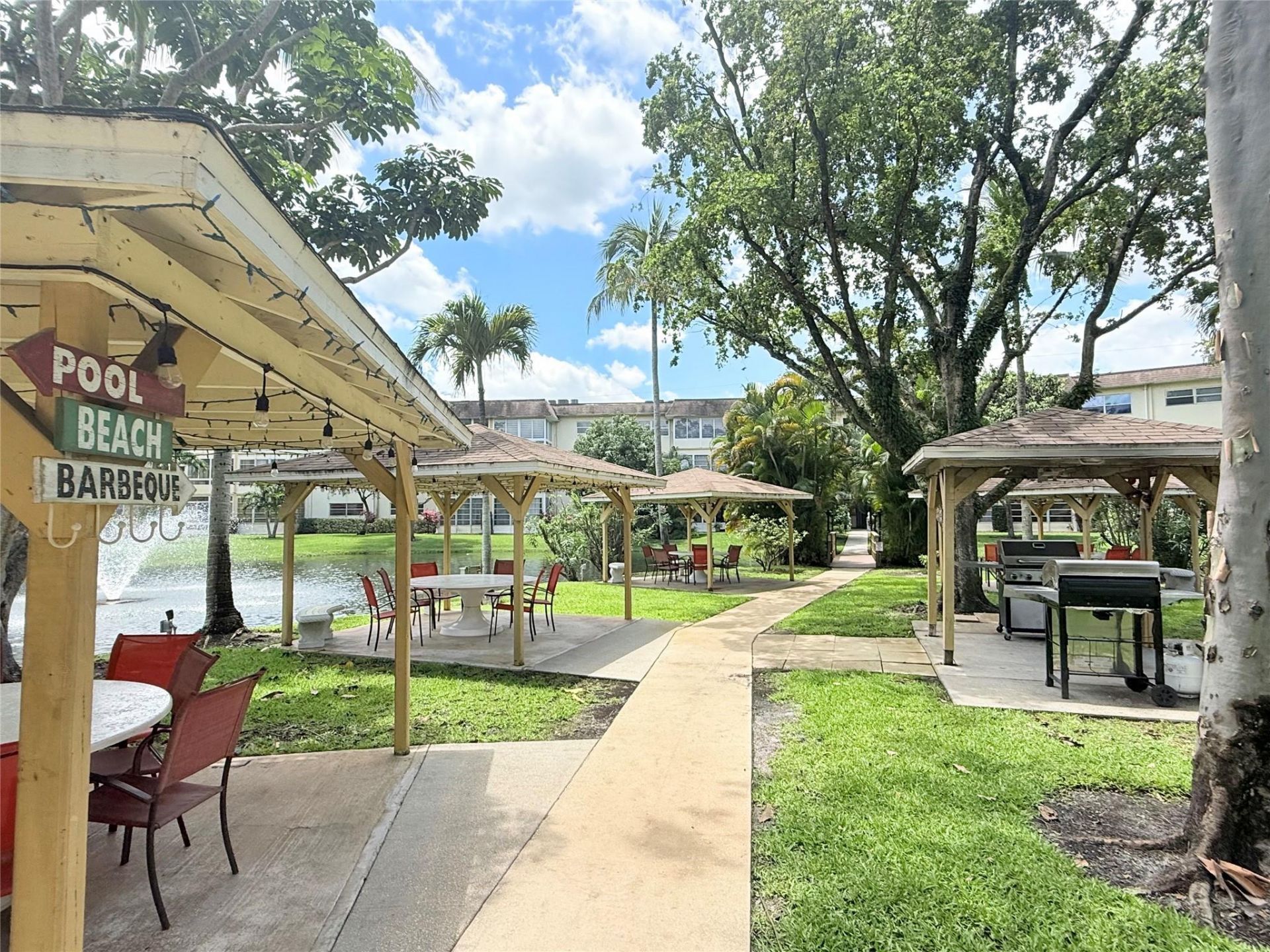 5171 W Oakland Park Boulevard, Unit 312, Lauderdale Lakes, FL 33313 Photo