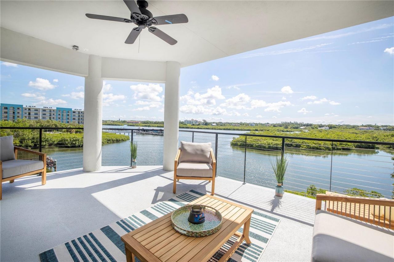 19505 Gulf Boulevard, Unit 304, Indian Shores, FL 33785 Photo