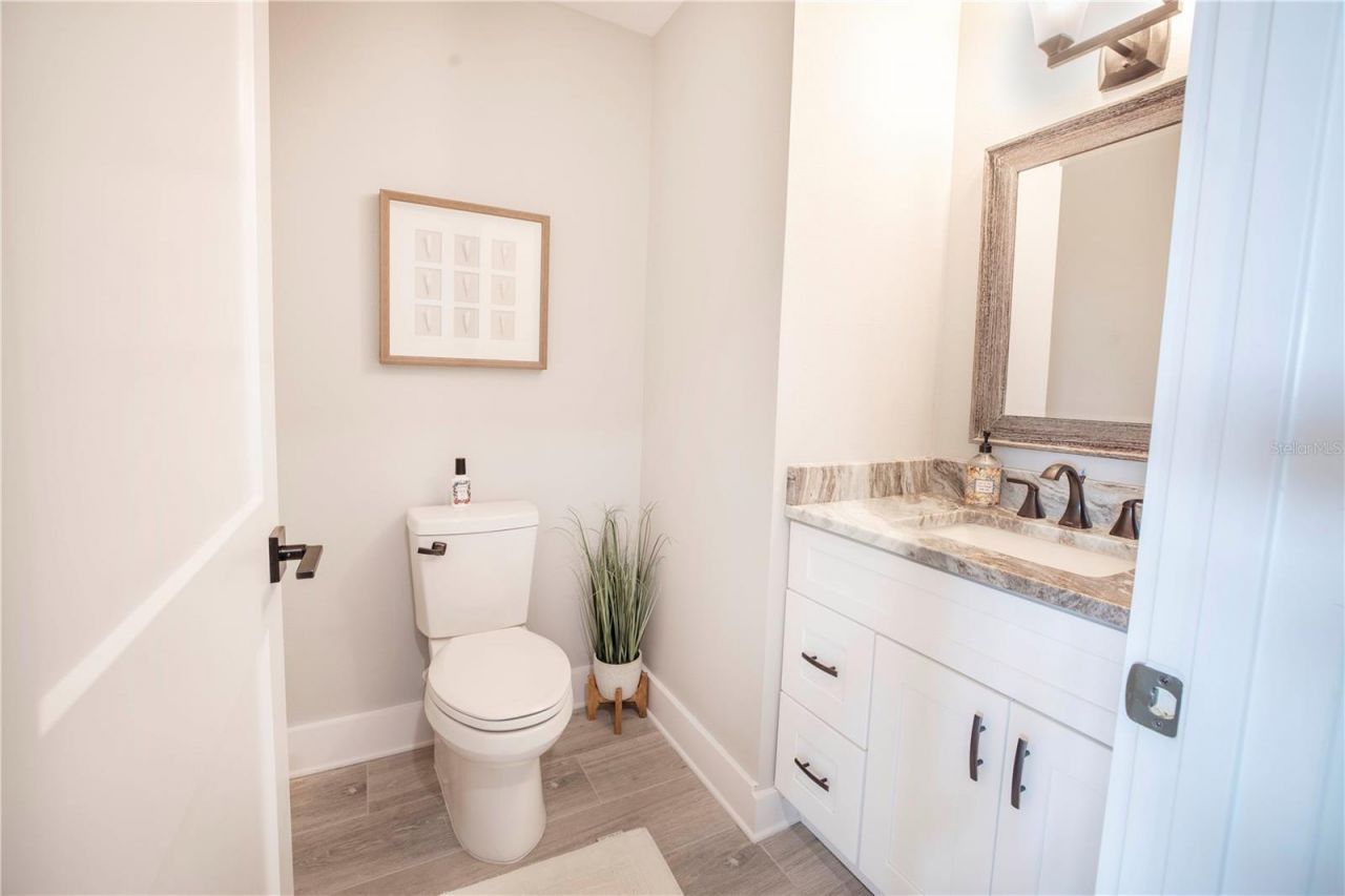19505 Gulf Boulevard, Unit 304, Indian Shores, FL 33785 Photo