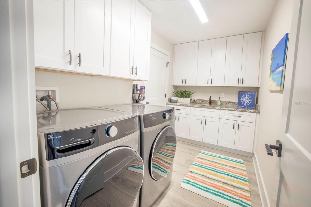 19505 Gulf Boulevard, Unit 304, Indian Shores, FL 33785 Photo
