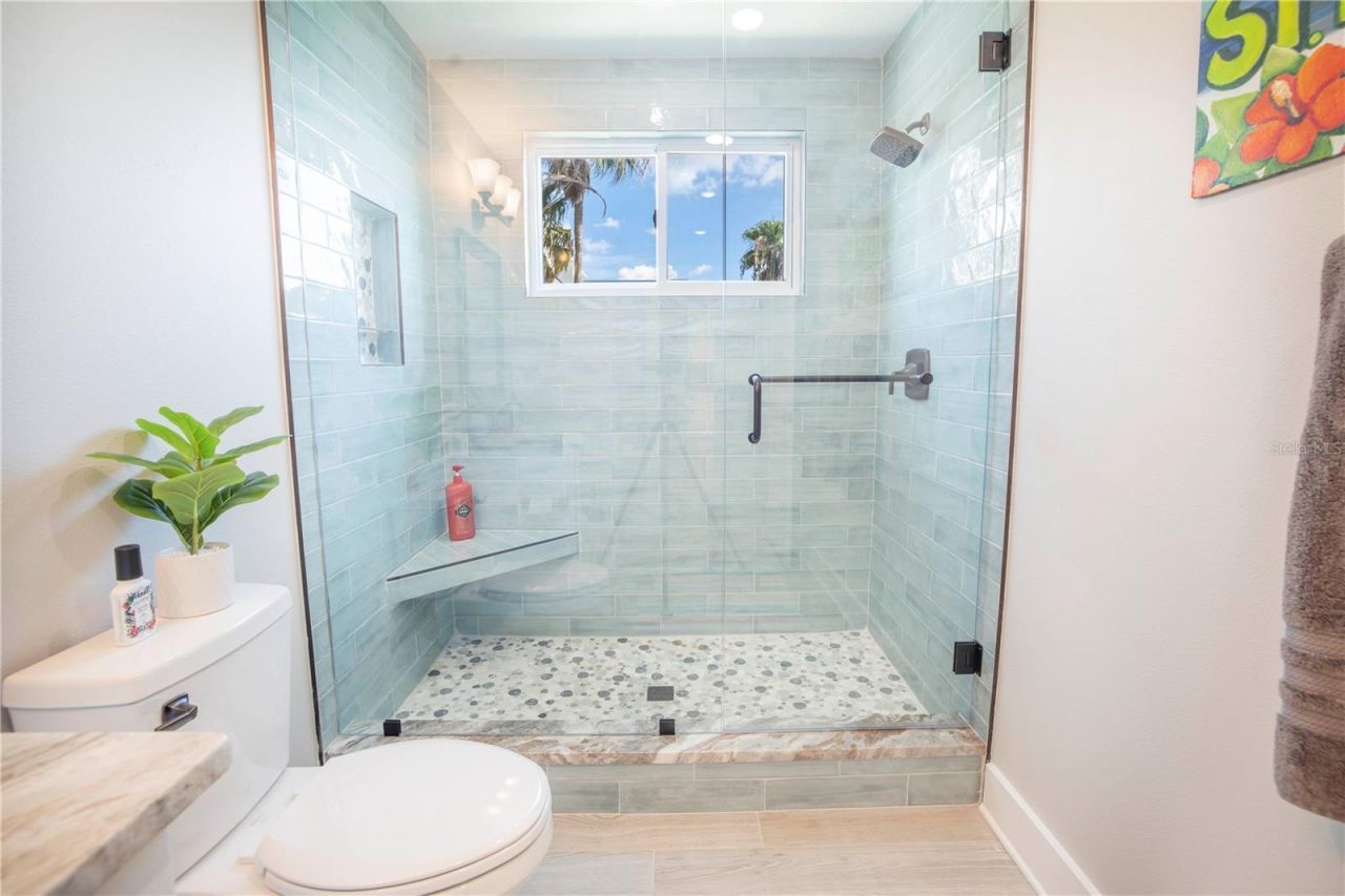 19505 Gulf Boulevard, Unit 304, Indian Shores, FL 33785 Photo