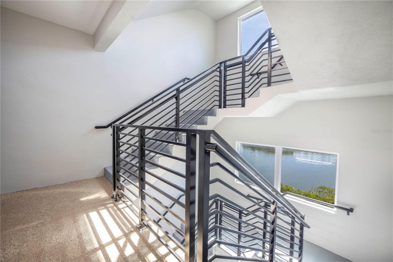 19505 Gulf Boulevard, Unit 304, Indian Shores, FL 33785 Photo