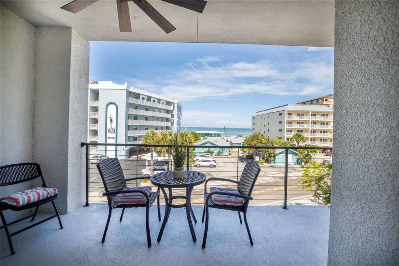 19505 Gulf Boulevard, Unit 304, Indian Shores, FL 33785 Photo