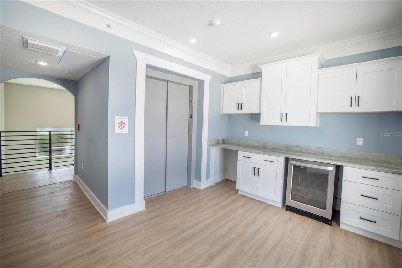 19505 Gulf Boulevard, Unit 304, Indian Shores, FL 33785 Photo