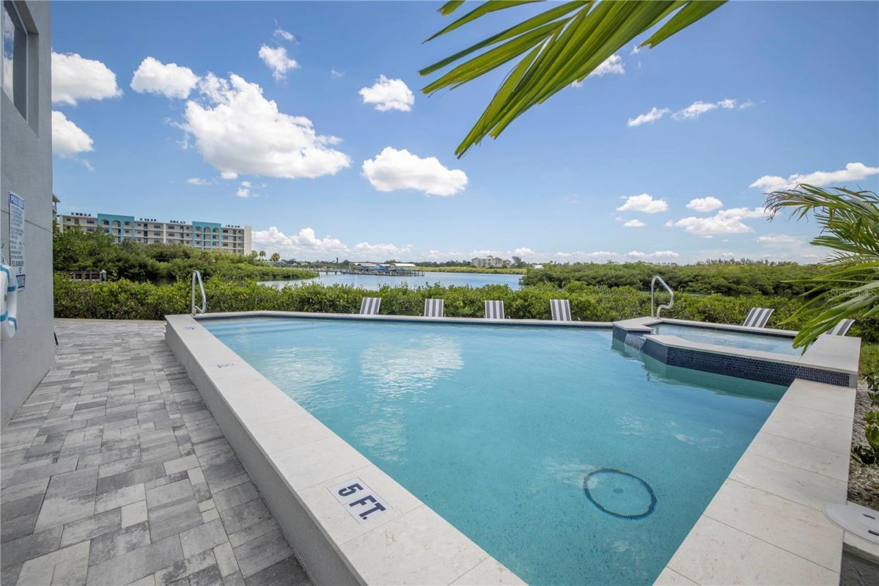 19505 Gulf Boulevard, Unit 304, Indian Shores, FL 33785 Photo
