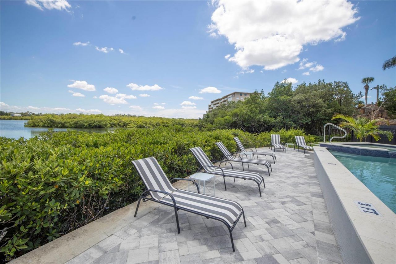 19505 Gulf Boulevard, Unit 304, Indian Shores, FL 33785 Photo