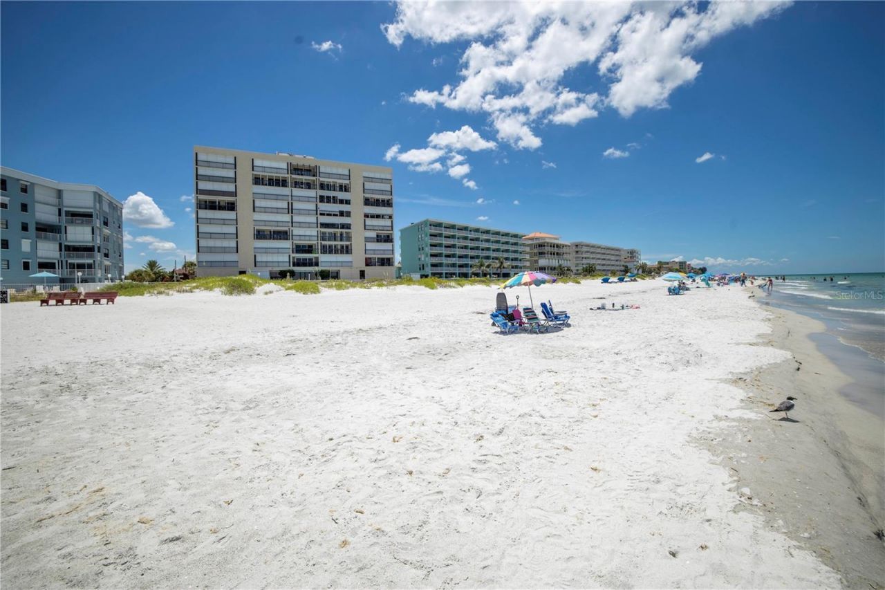 19505 Gulf Boulevard, Unit 304, Indian Shores, FL 33785 Photo
